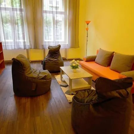 Comfort 2Bedrooms Quite Place!-Vinohrady Prague Exterior photo