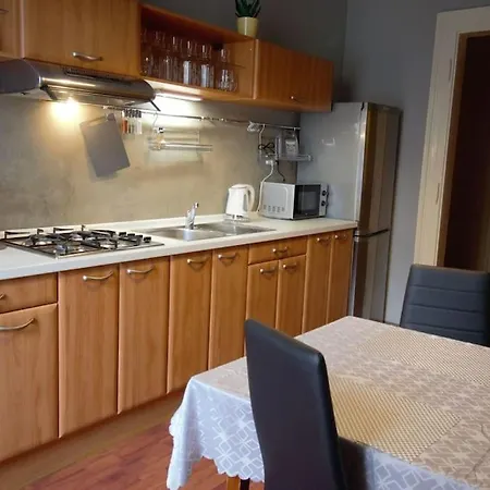 Comfort 2Bedrooms Quite Place!-Vinohrady Prague Exterior photo